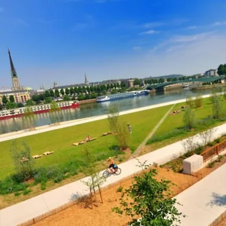 Beau Studio Fonctionnel 5min Centre Ville, 300m Quais De Seine Wifi Apartman *