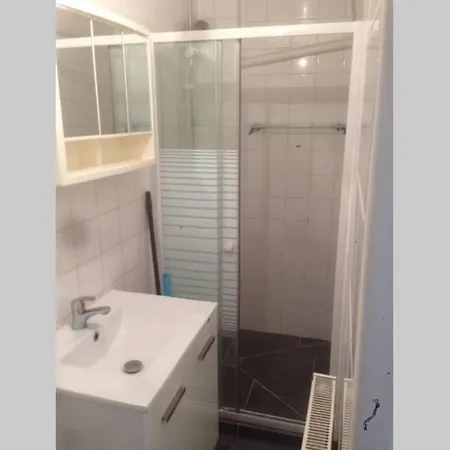 Beau Studio Fonctionnel 5min Centre Ville, 300m Quais De Seine Wifi Apartman